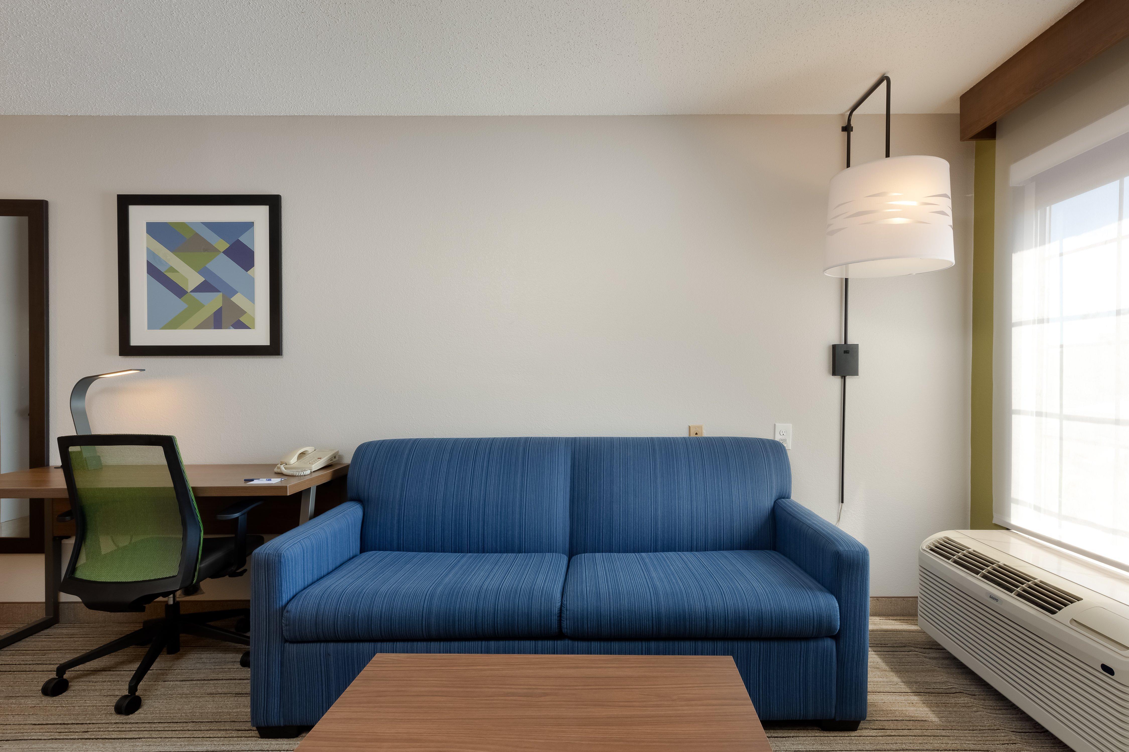 Holiday Inn Express & Suites Milton East I-10 By Ihg Exterior foto