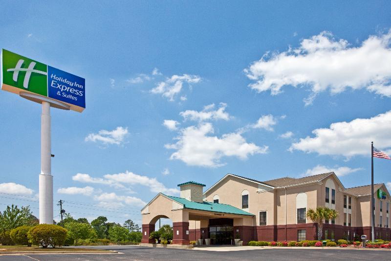 Holiday Inn Express & Suites Milton East I-10 By Ihg Exterior foto
